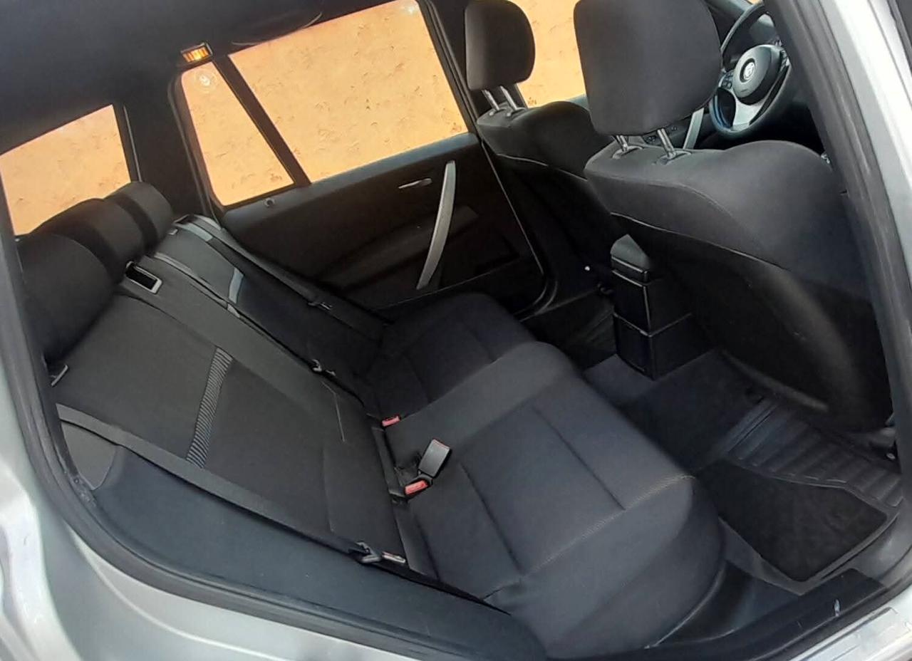 Bmw X3 2.0d cat Futura