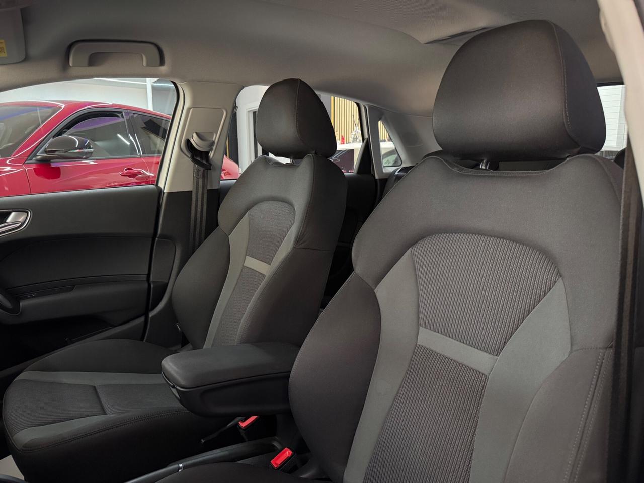 Audi A1 1.6 TDI 116CV S tronic Sport Bi-Color