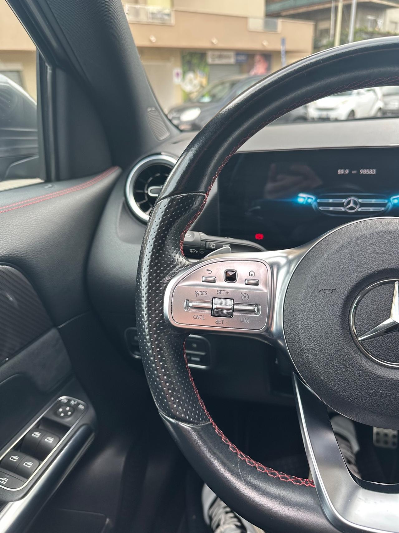 Mercedes-benz GLA 200 d Automatic Premium