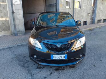 Lancia Ypsilon 1.0 FireFly 5 porte S&S Hybrid Ecochic Silver . 3515459489