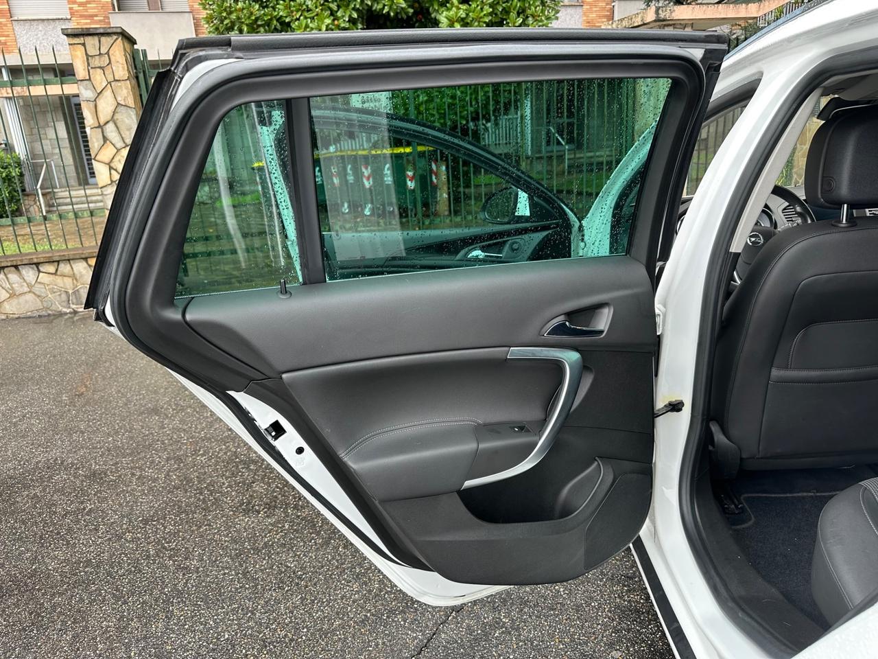 Opel Insignia 2.0 CDTI Sports Tourer Cosmo super full