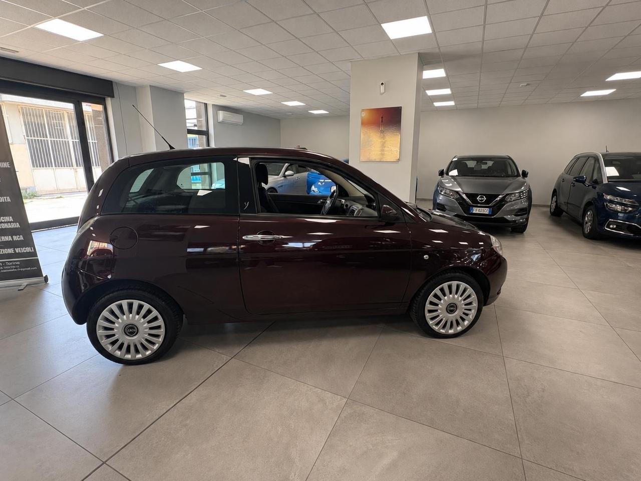 Lancia Ypsilon 1.2 benzina 60cv 2008 km 125000