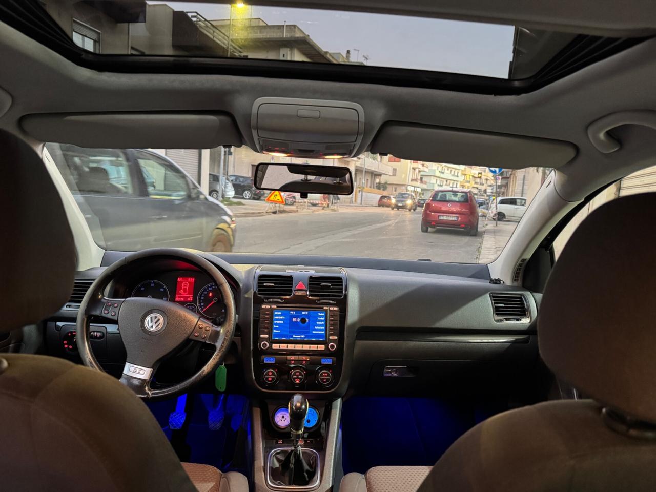 Volkswagen Golf GTI 2.0 TDI GT Sport