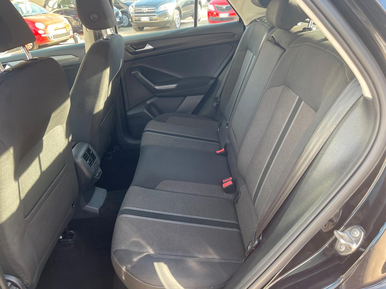 Volkswagen T-Roc 2.0 TDI SCR 150 CV DSG Business BlueMotion Technology