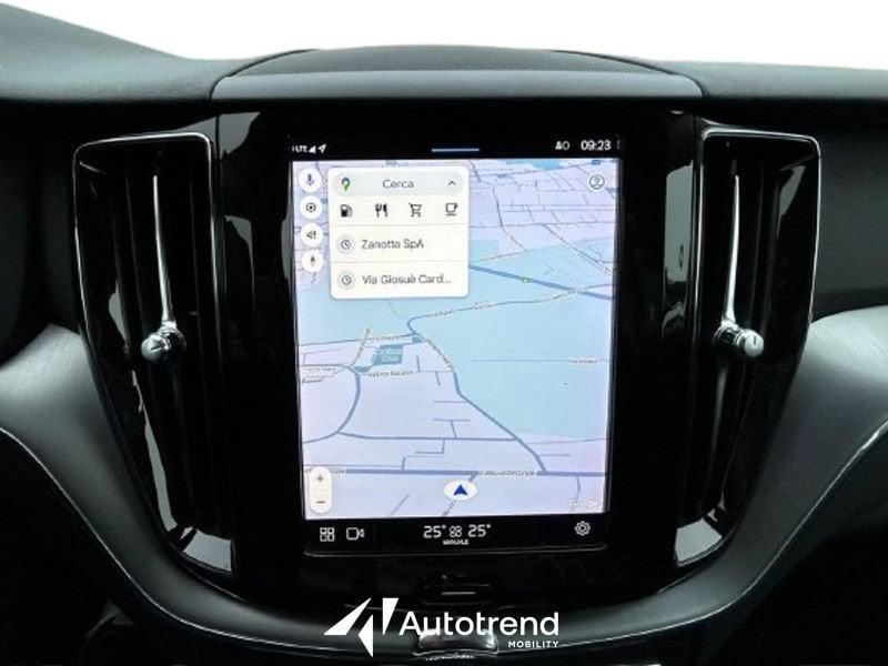 Volvo XC60 B4 197+14 CV AWD Automatica Mild Hybrid Momentum Pro