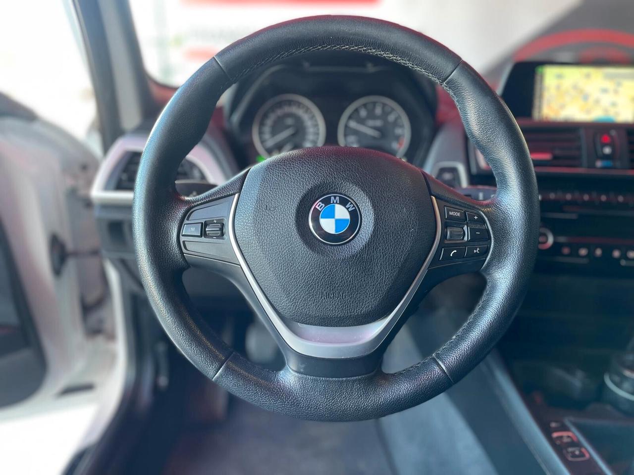 Bmw 116d 5p. Sport