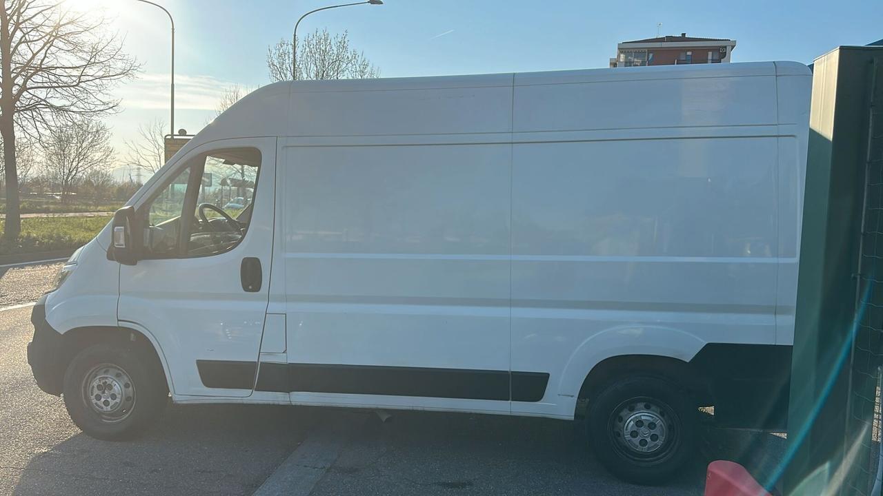 Citroen Jumper 33 BlueHDi 140 S&S PM-TM Furgone