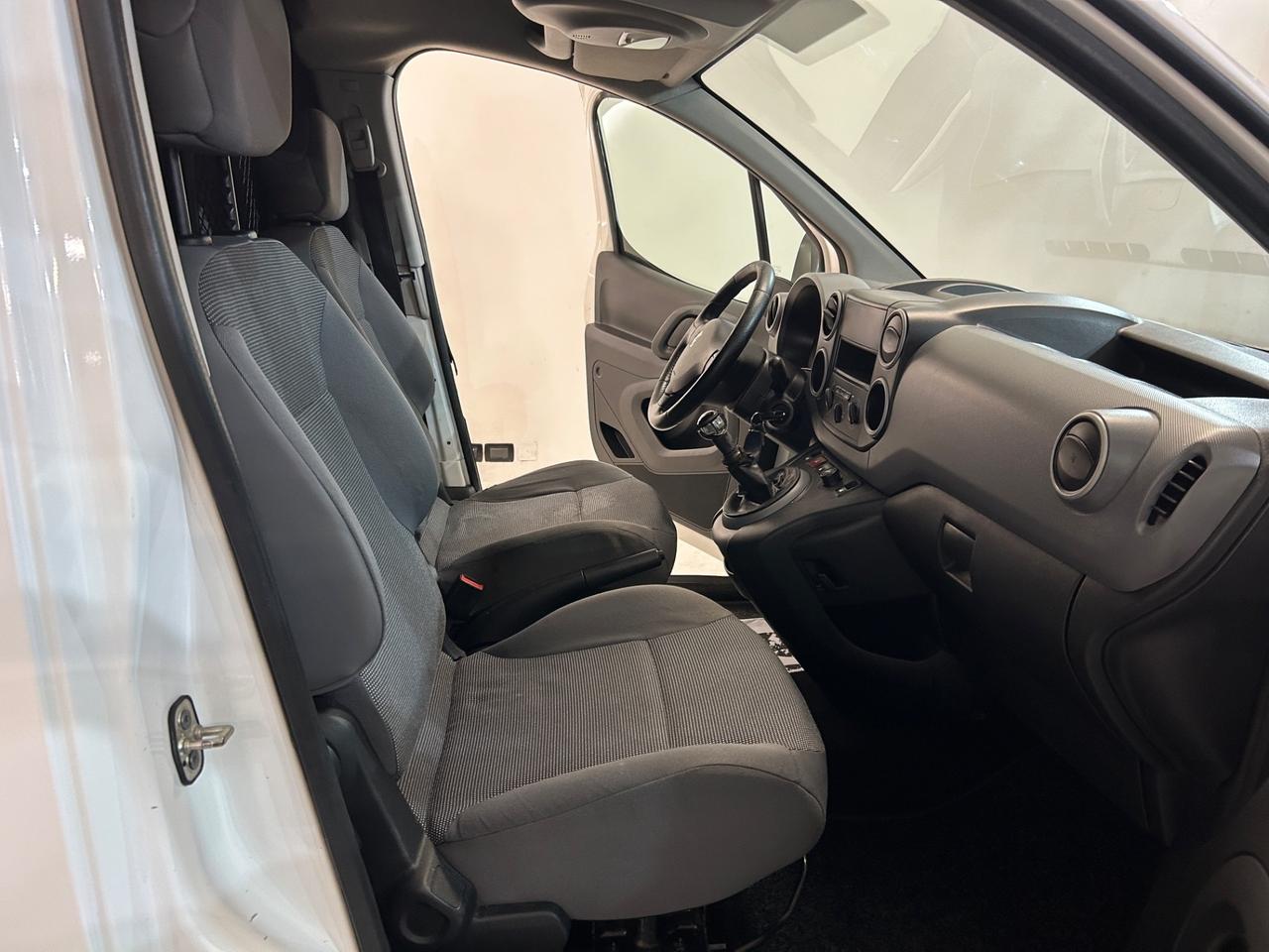 Peugeot partner 1.6hdi 66kw 2011