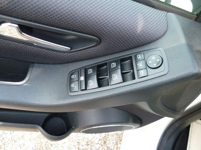 MERCEDES-BENZ B 180 CDI Executive