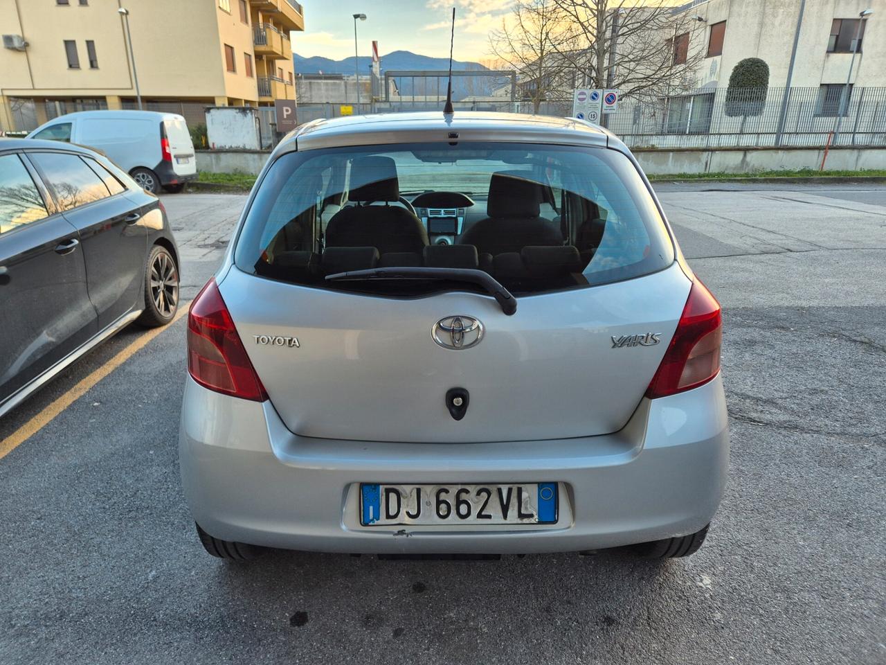 Toyota Yaris 1.4 D-4D 5 porte Sol BELLA!!!!!!!!!!!!!!