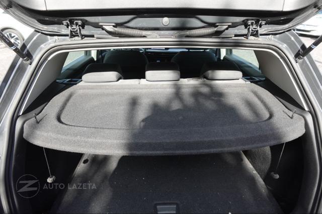 VOLKSWAGEN Golf 1.0 TSI Life