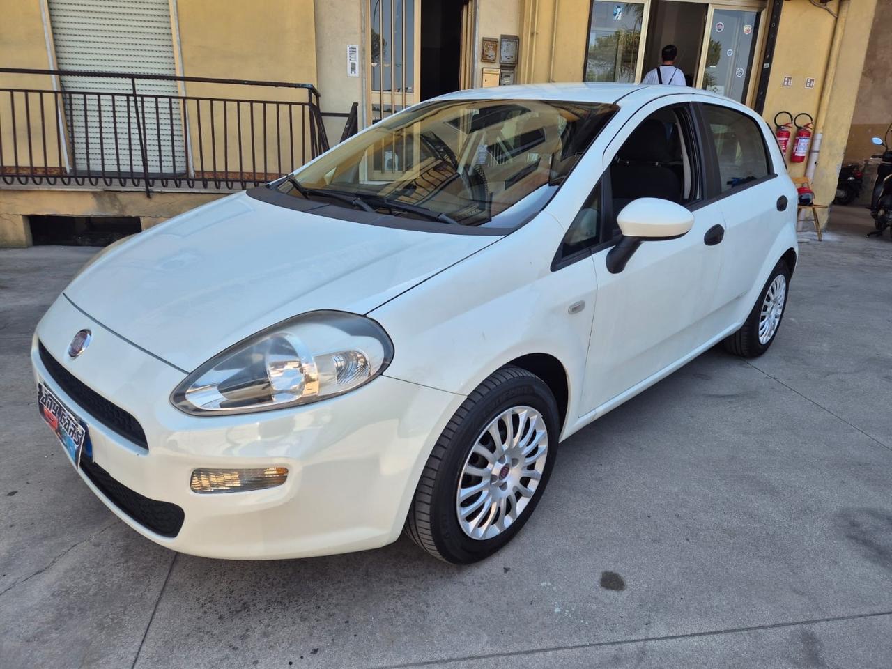 Fiat Punto 1.2 8V 5 porte Street 2014 euro6