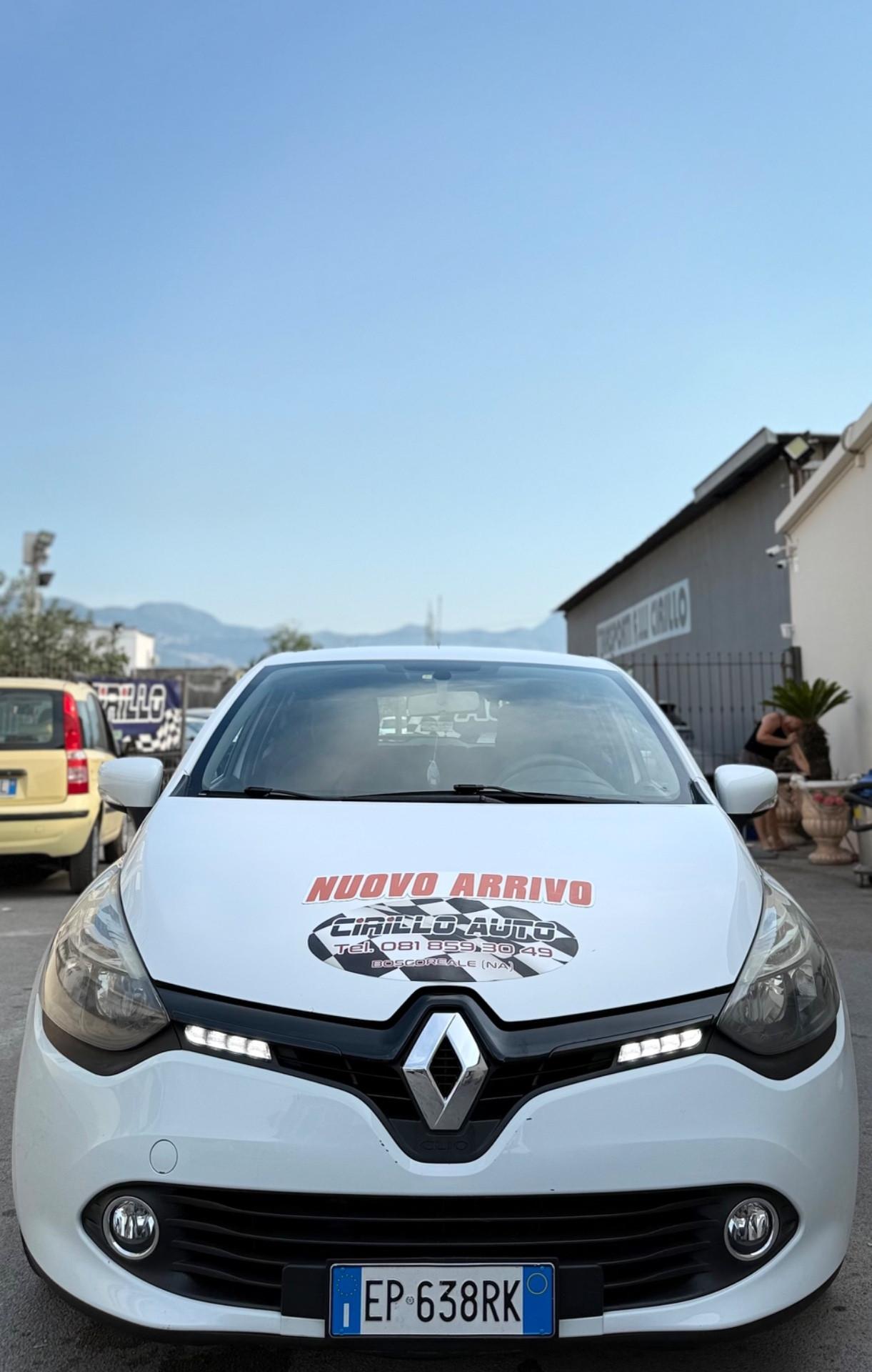 Renault Clio 1.2 metano 75 cv