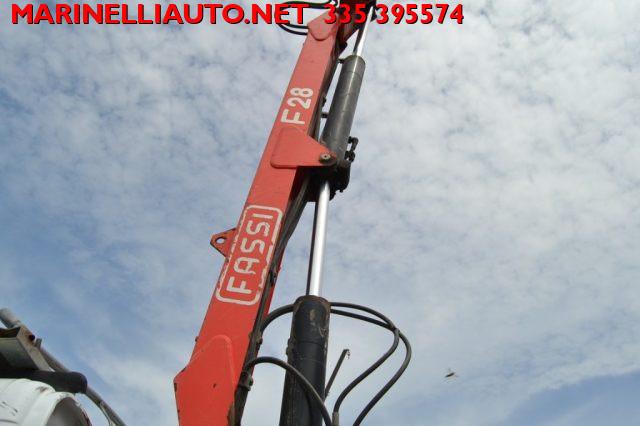 RENAULT Mascott 160.35 7 P. 3.0 CASSONE FISSO CON GRU FASSI F28