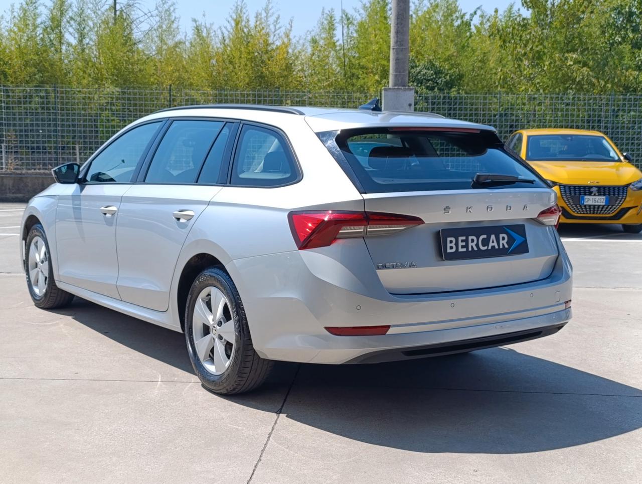 Skoda Octavia Wagon 2.0 tdi evo Ambition 115cv dsg