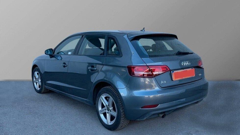 Audi A3 Sportback 1.6 TDI 115CV *LED *NAVI