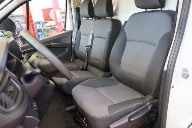 RENAULT Trafic T27 2.0 dCi 110CV L1H1 Start Certificata