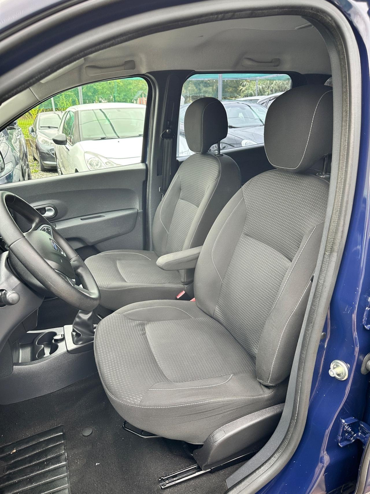 Dacia Lodgy 1.6 Benzina 7 posti Lauréate