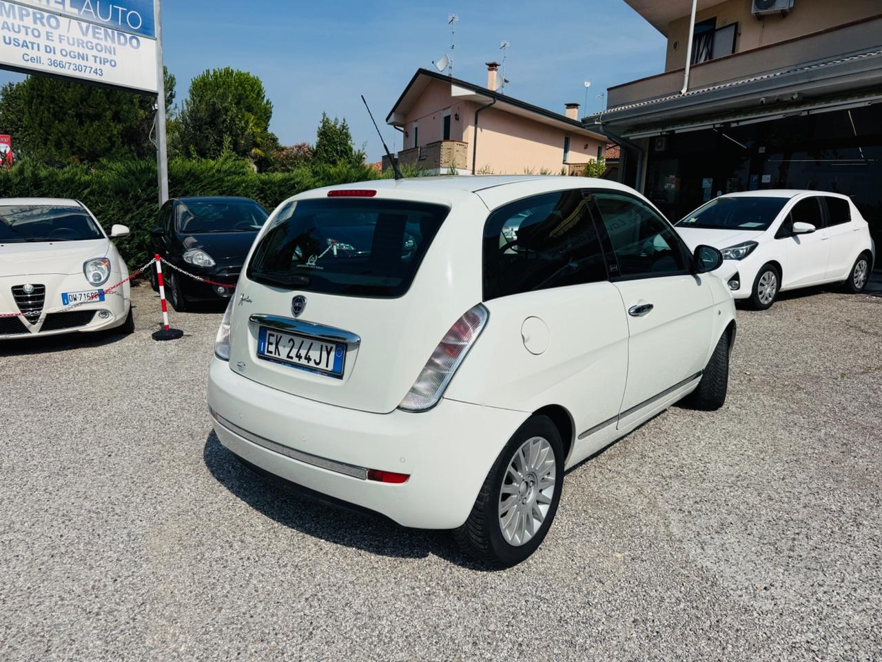 Lancia Ypsilon 1.2 69 CV