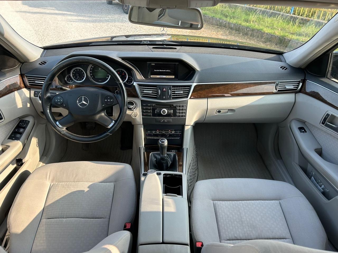 Mercedes-benz E 220 E 220 CDI BlueEFFICIENCY Executive
