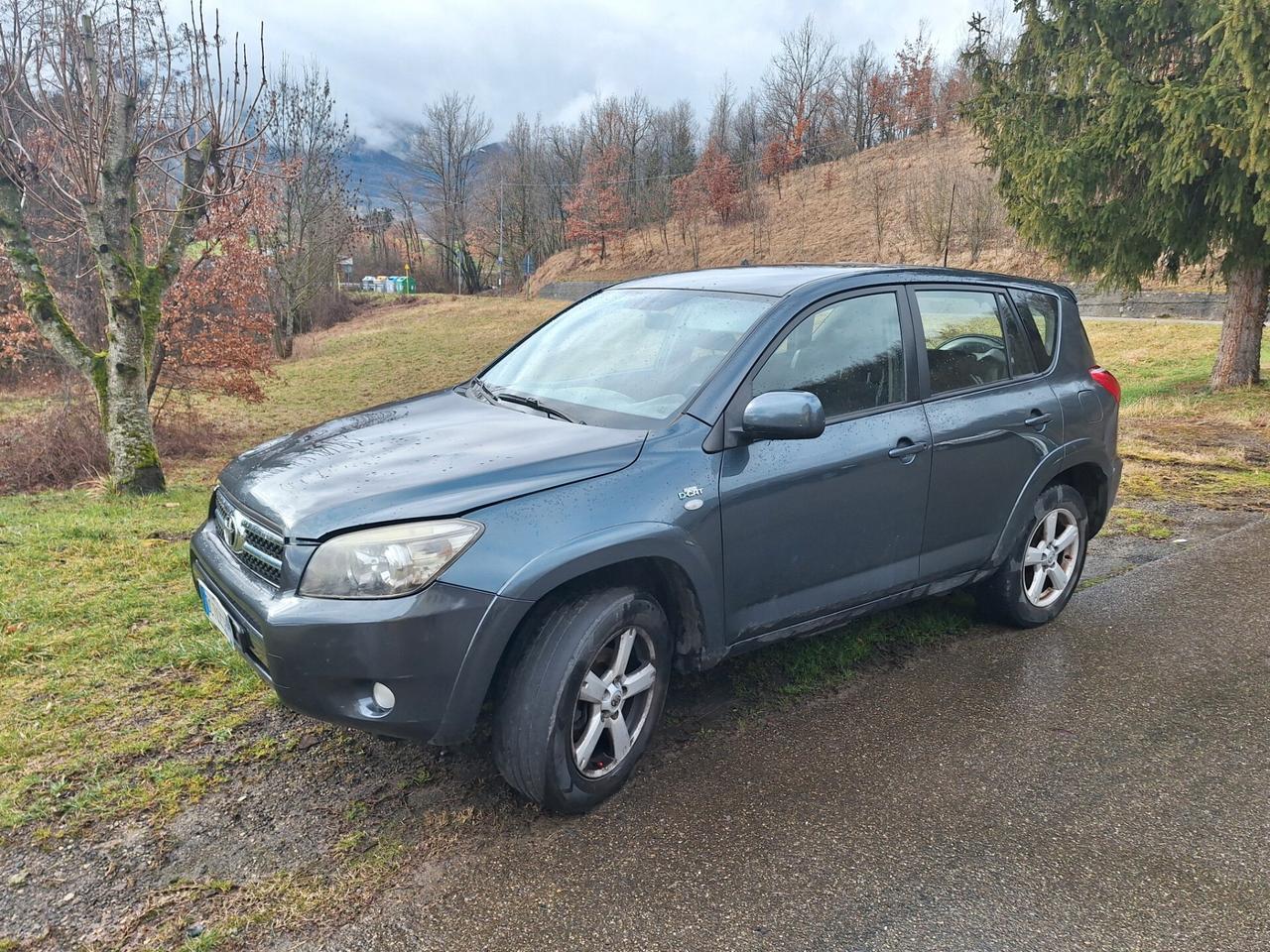 Toyota RAV 4 RAV4 2.2 D-4D 136 CV