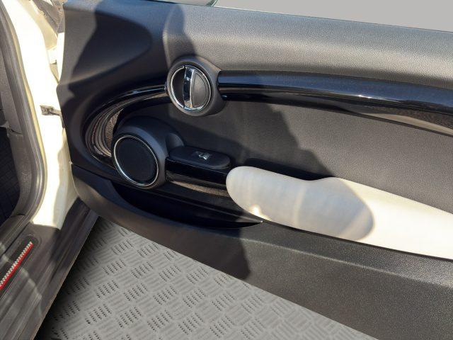 MINI Cooper D 1.5 Cooper D 3 porte 116cv