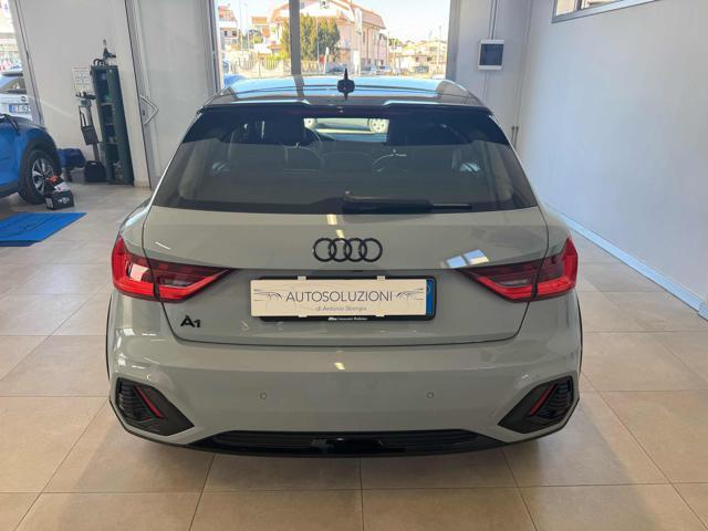 AUDI A1 allstreet 30 TFSI S tronic Identity Contrast