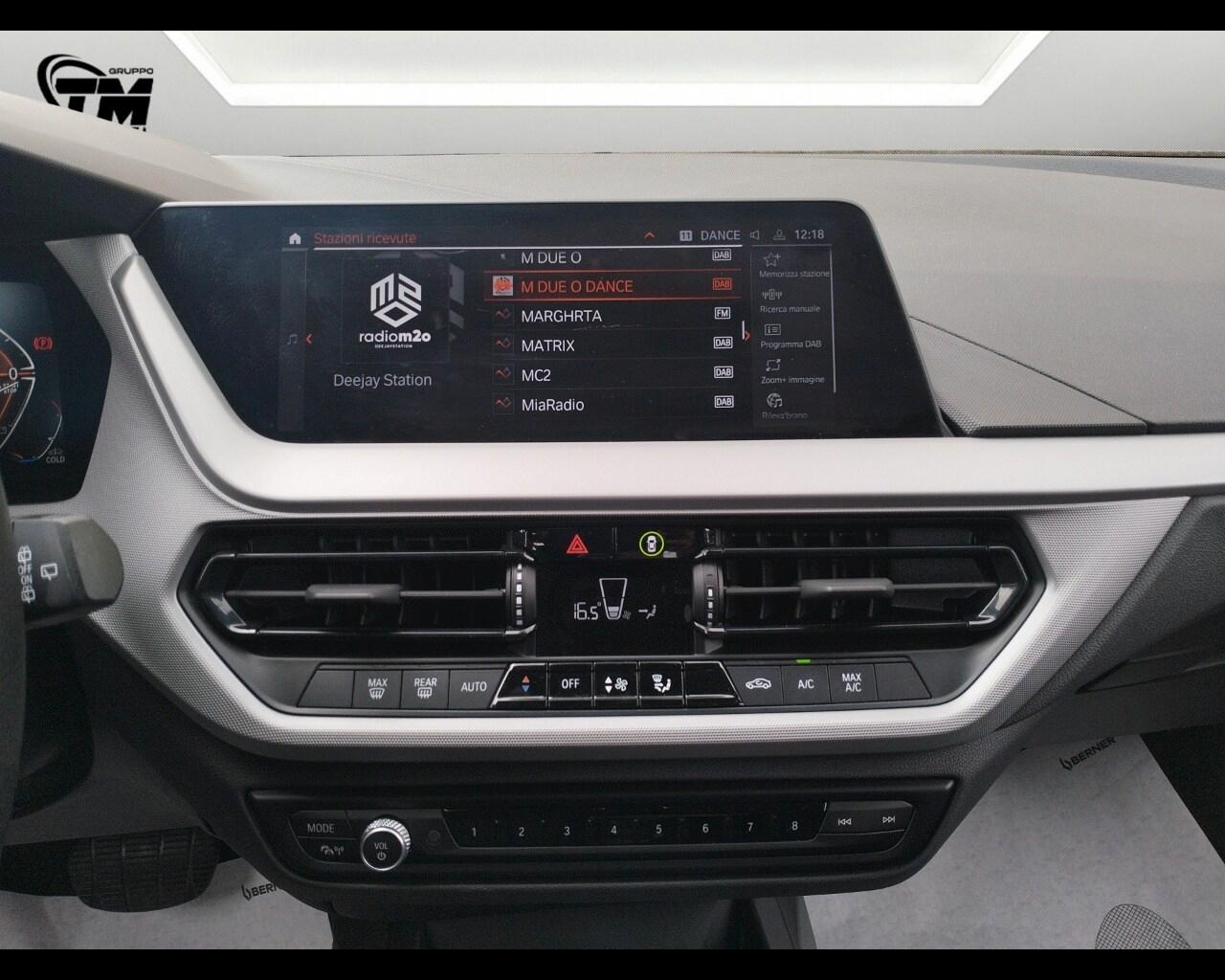BMW Serie 1 (F40) 120d xDrive 5p. Advantage