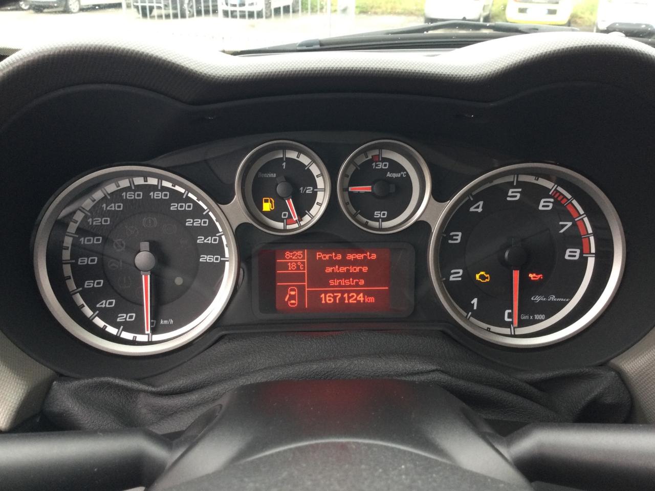 Alfa Romeo MiTo 0.9 T 105 CV TwinAir S&S Distinctive