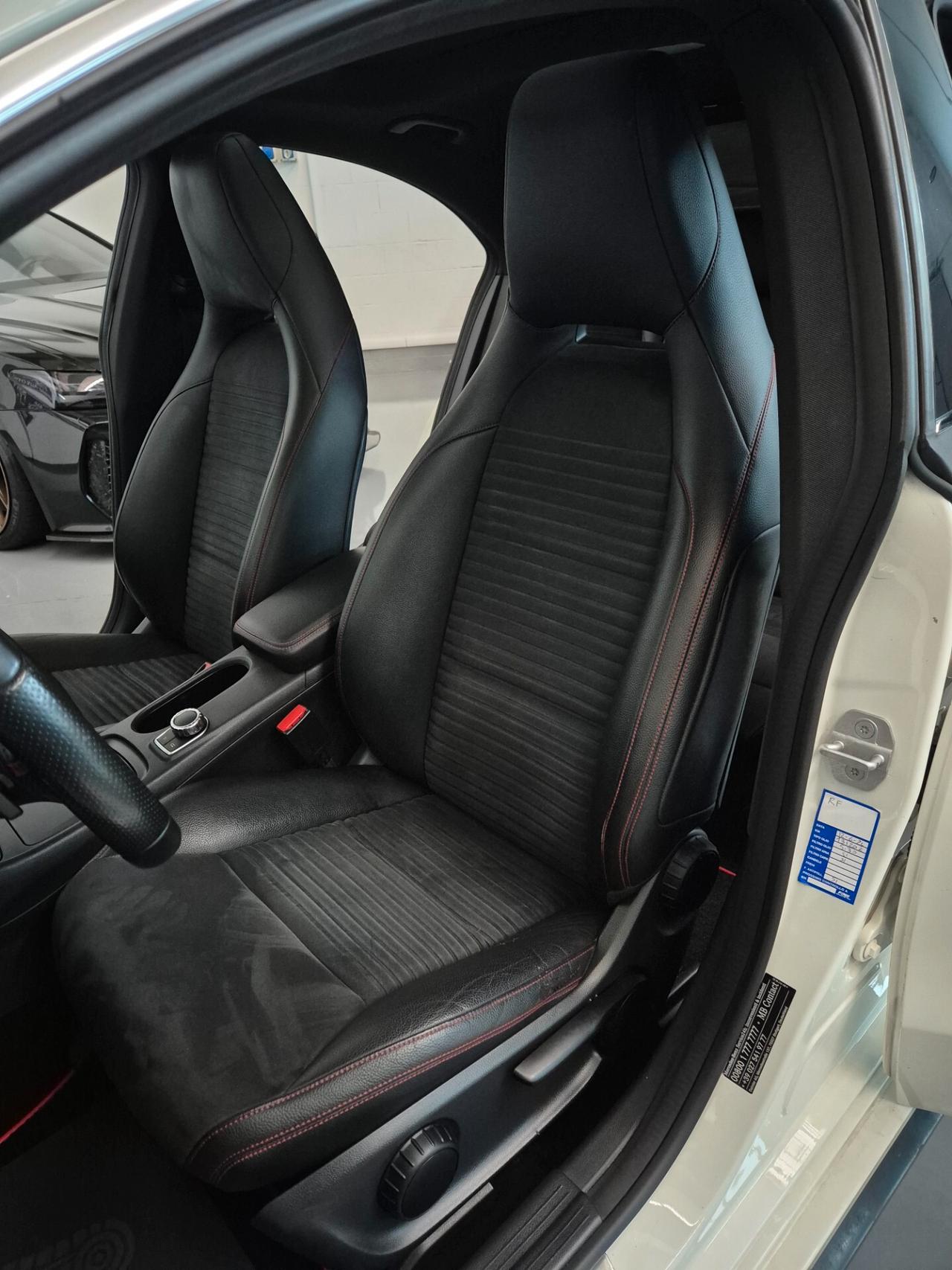 Mercedes-Benz CLA 250 Benz 2.0cc 211cv Premium AMG Navi Led Garanzia