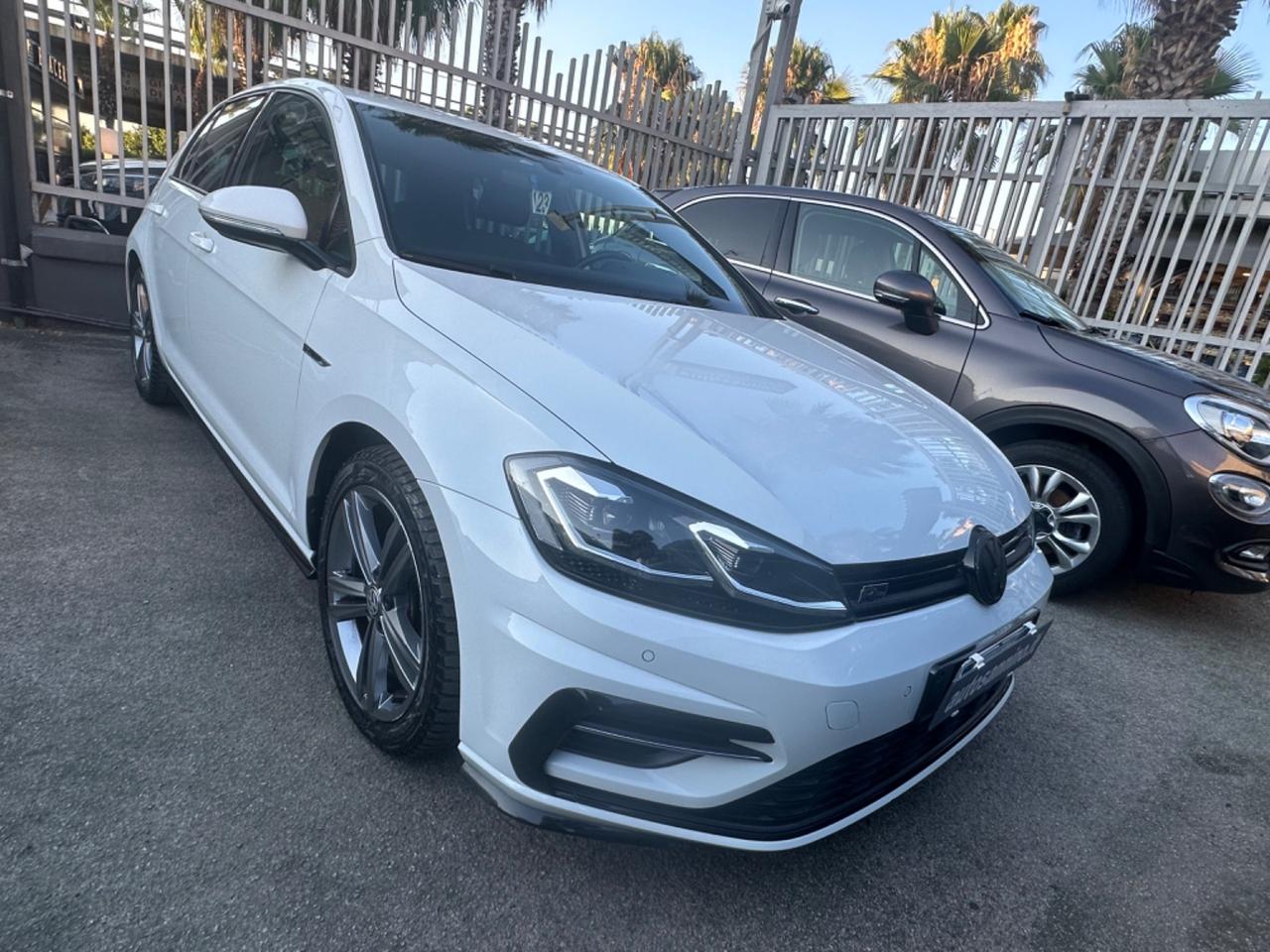 Volkswagen Golf 1.6 TDI 115CV DSG 5p. R LINE INTERNO ED ESTERNO Sport Edition BlueMotion Tech.