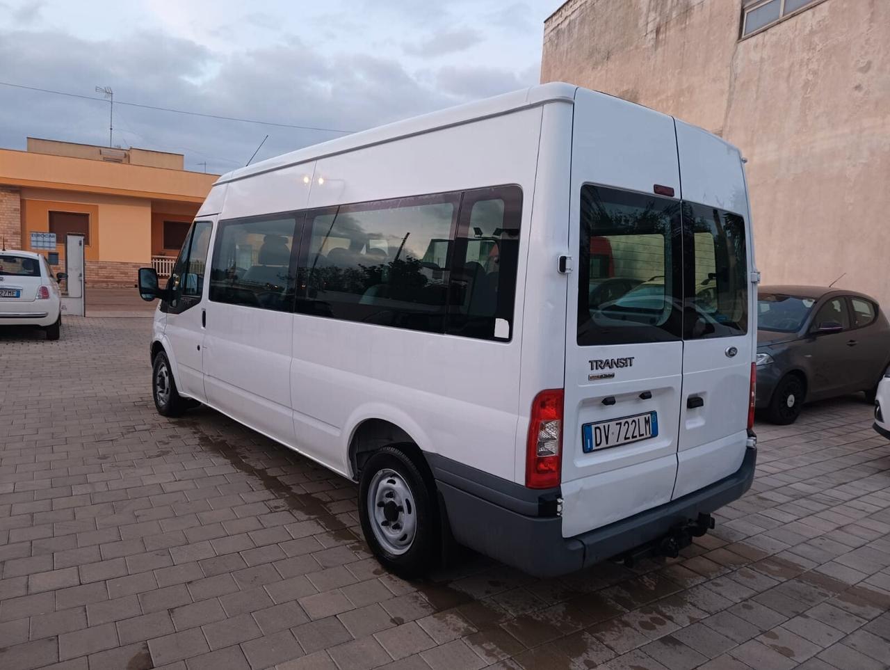 Ford Transit 9 posti - anno 2009 - motore nuovo