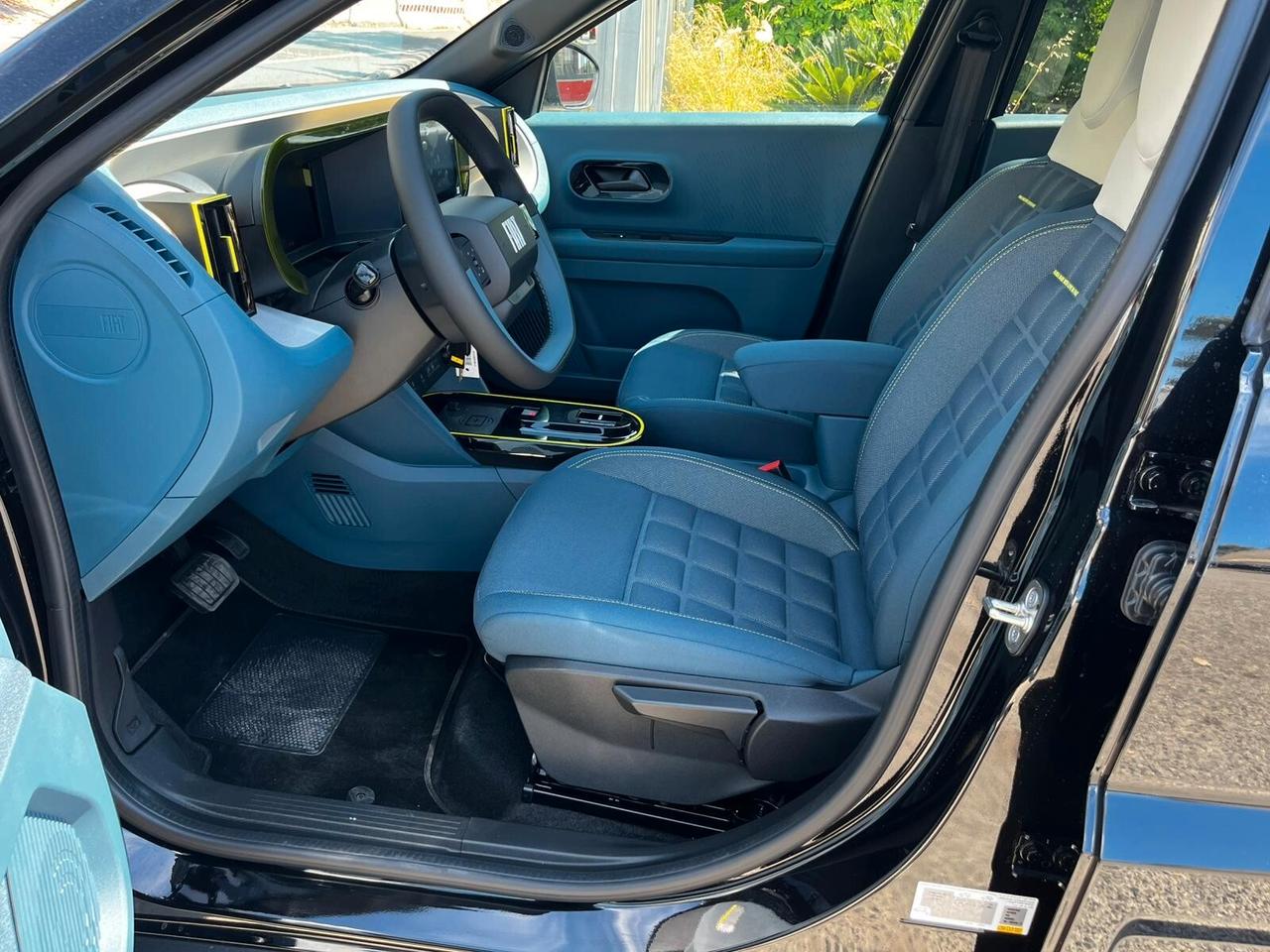 Fiat Grande Panda 1.2 Hybrid 110 CV S&S La Prima