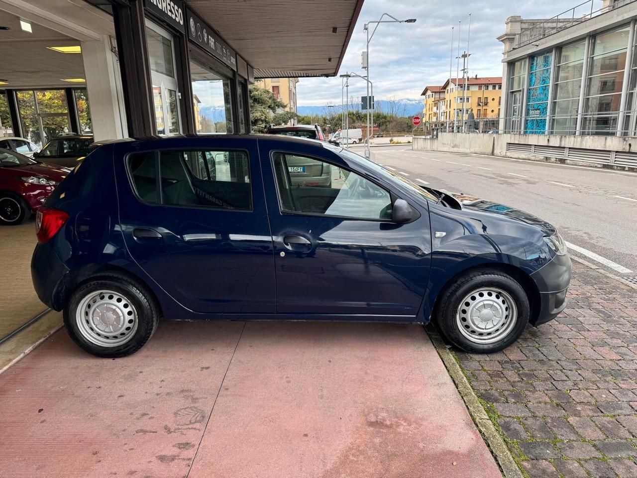 Dacia Sandero 1.2 75CV