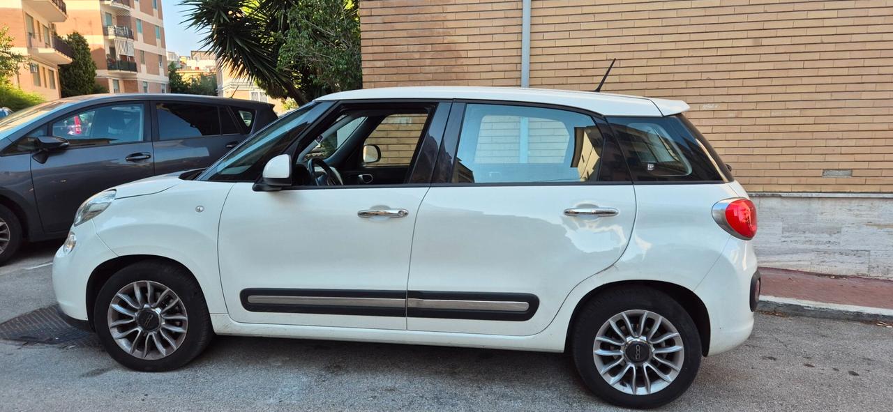 Fiat 500L 1.6 Multijet 105 CV - GARANZIA 12 MESI