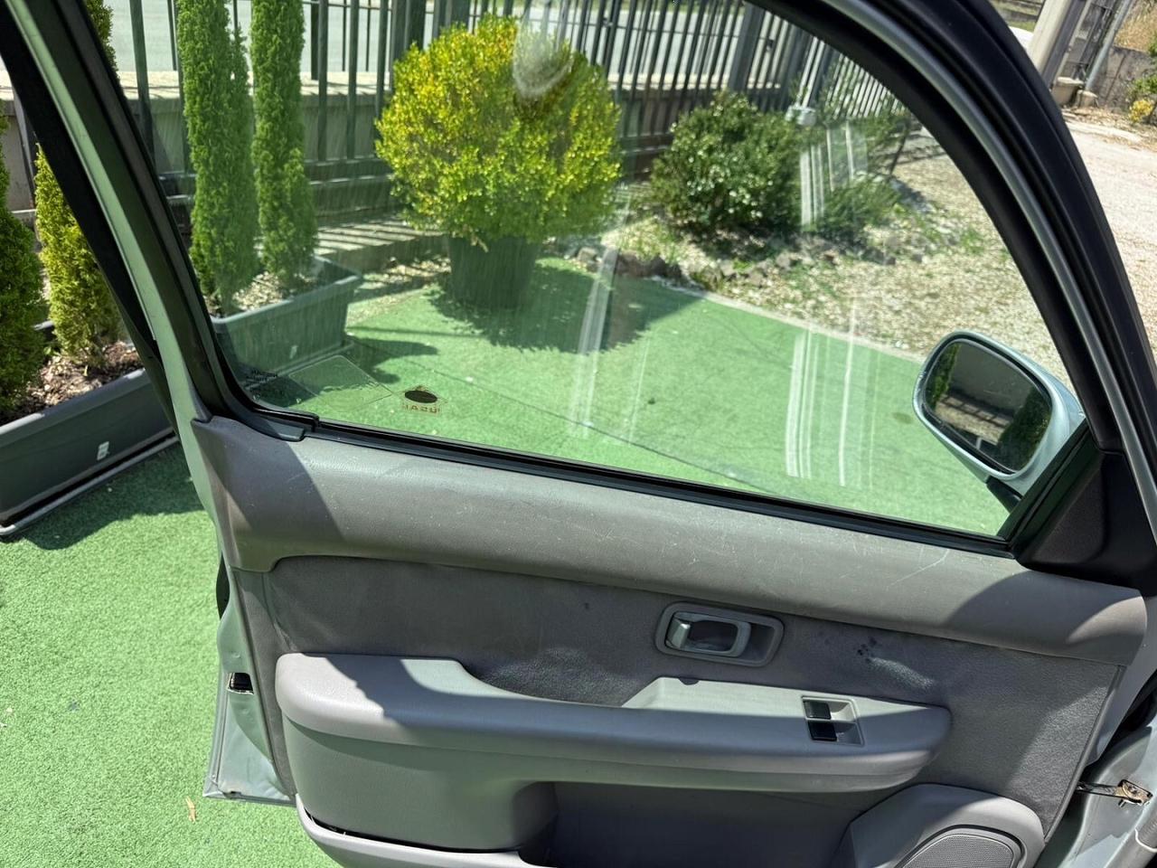 NISSAN MICRA 2" SEIE
