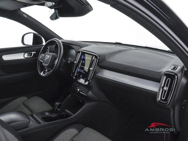 VOLVO XC40 T2 automatico Core