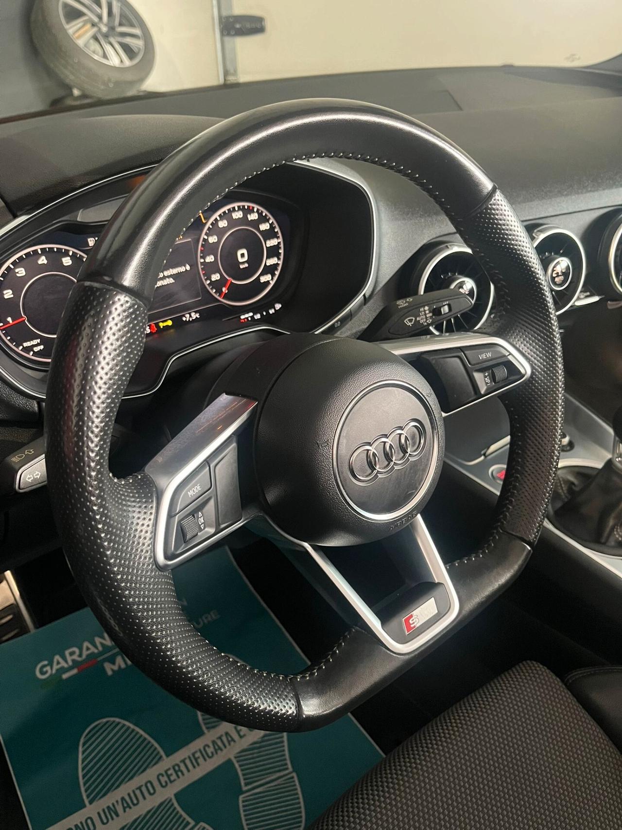 Audi TT Roadster 1.8 TFSI S line Cabrio