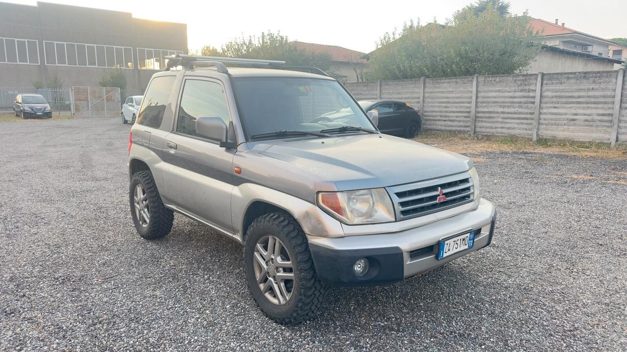 Mitsubishi Pajero Pinin 1.8 16V MPI cat 3p.
