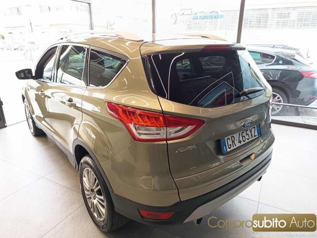 FORD Kuga 2.0 TDCI 120 CV S&S 2WD Titanium