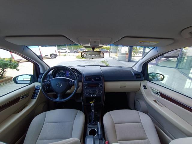 MERCEDES-BENZ A 180 CDI Elegance