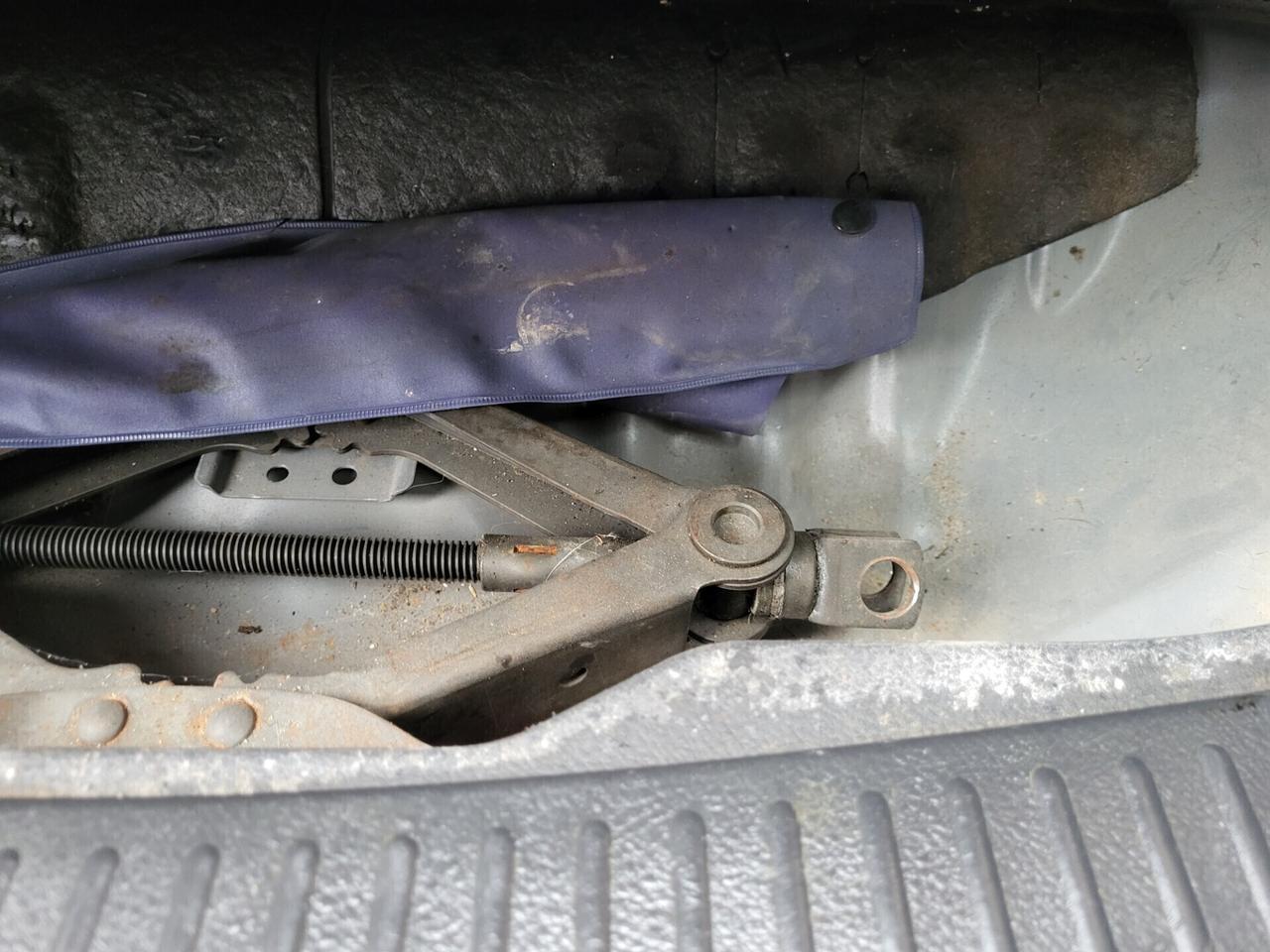 Daihatsu Terios 1300-4X4 GPL-UNICA PROP-3 REVISION