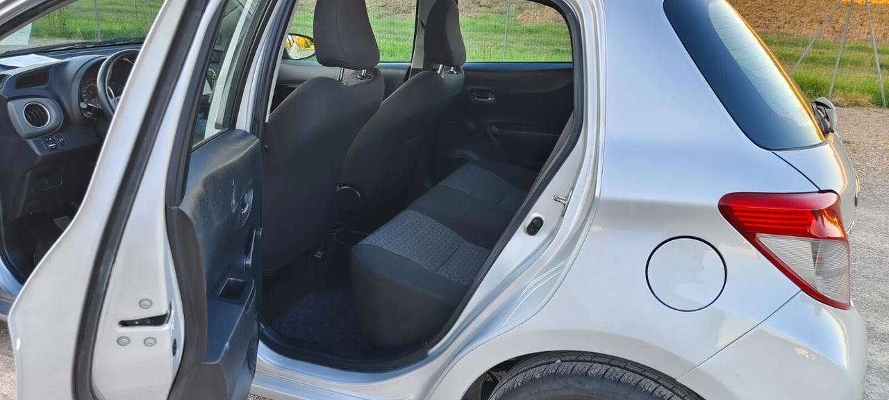 Toyota Yaris 1.4 D-4D 5 porte Lounge