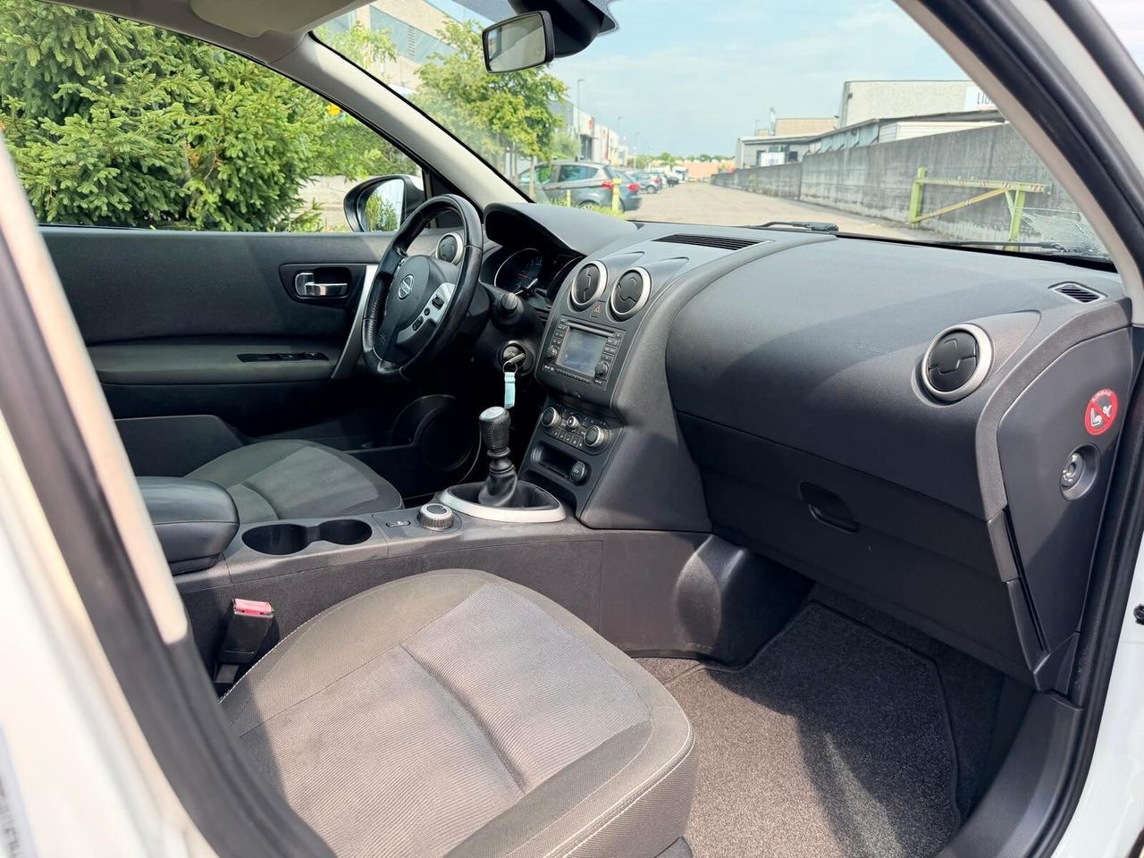 Nissan Qashqai 2.0 dCi DPF Tekna
