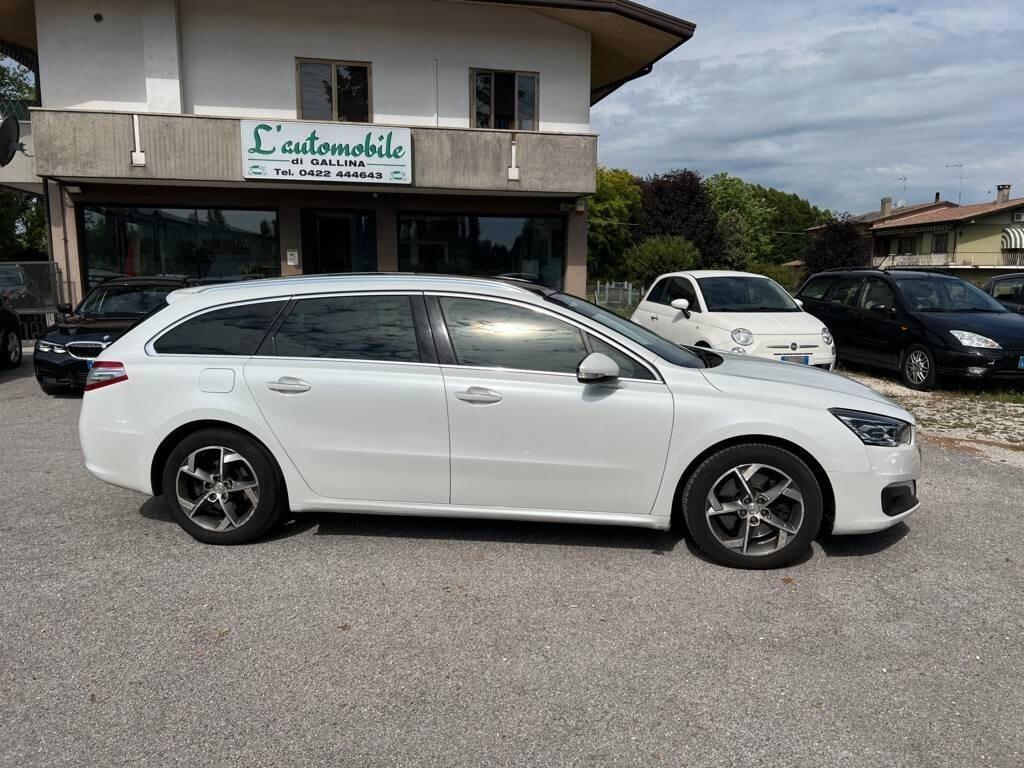 Peugeot 508 BlueHDi 180 EAT6 S&S SW Allure