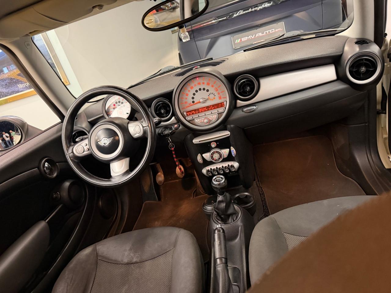 Mini 1.6 16V Cooper D Soho Clubman ok neopatentati