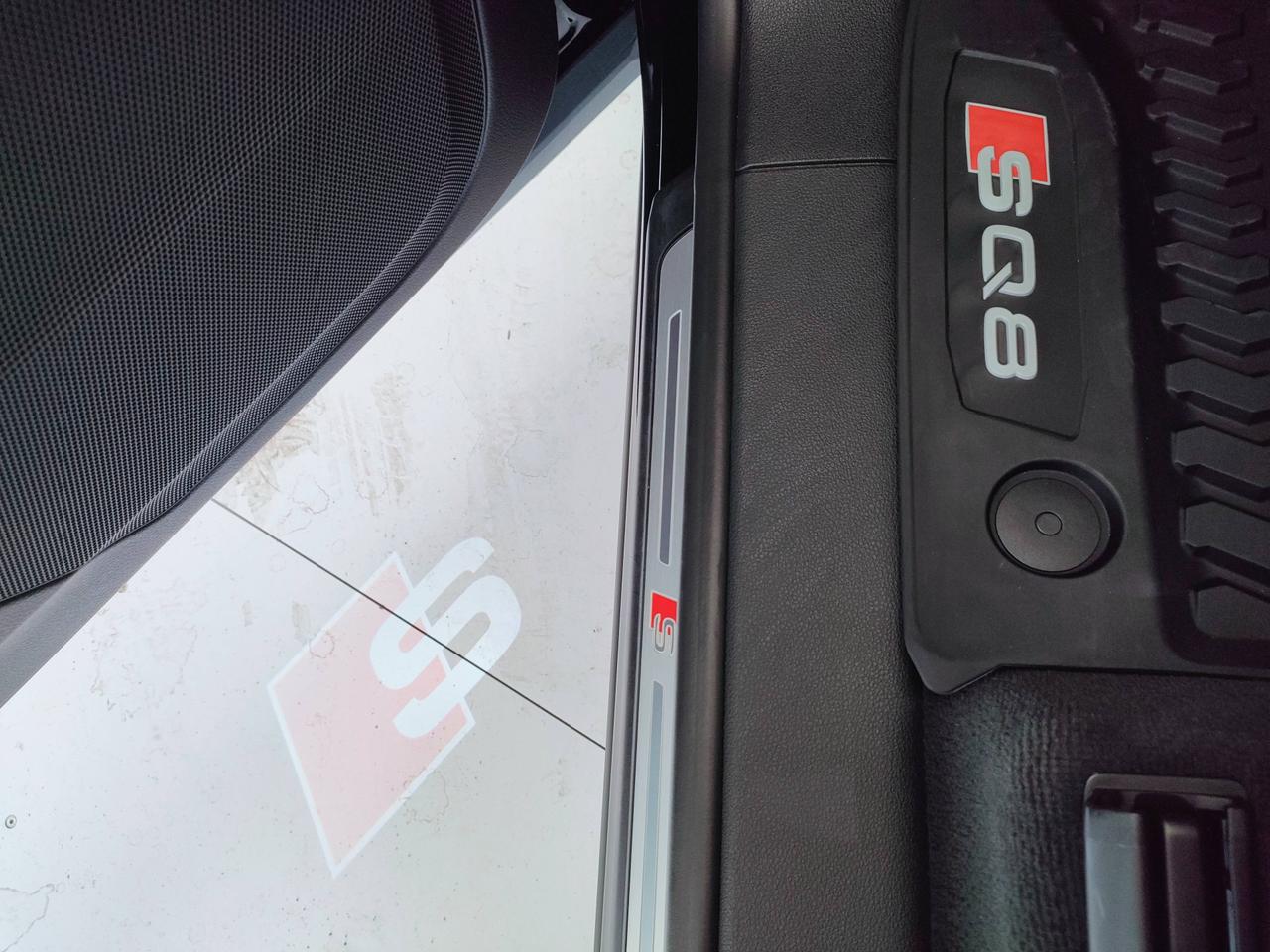 AUDI Q8 I 2018 - Q8 45 3.0 tdi mhev Sport quattro tiptronic
