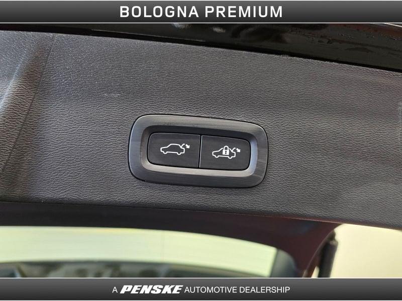 Volvo XC40 XC40 B3 automatico Core