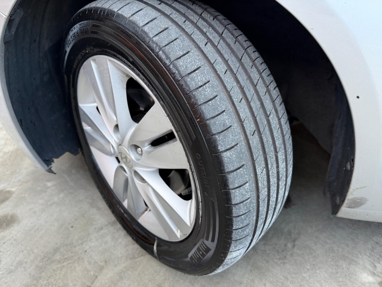 Hyundai iX20 2012 1.4 CRDI 90CV NEOPATENTATI