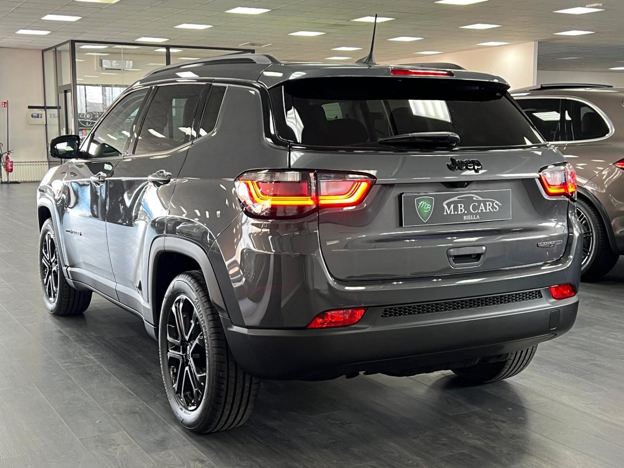 Jeep Compass 1.6 Multijet II 2WD Night Eagle